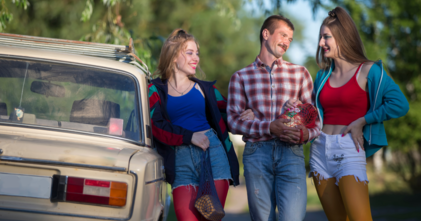 Casting homme et femme avec voiture ou scooter pour figuration dans film