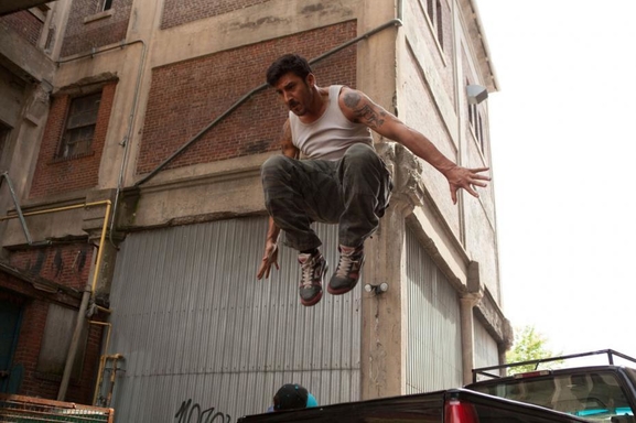 "Brick Mansions" un film musclé et acrobatique avec Paul Walker, a voir!