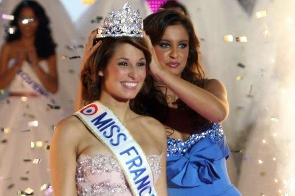 Laury Thilleman : Miss France 2011!