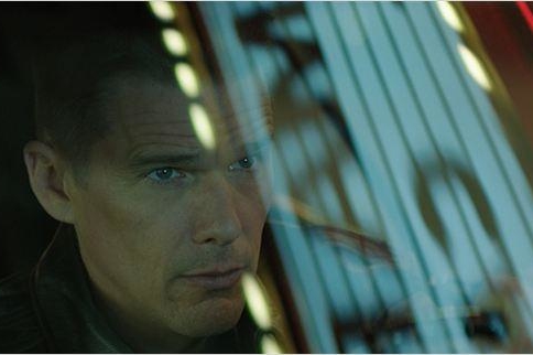 Gagner vos places pour le film de guerre: Good Kill avec Ethan Hawke