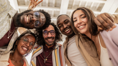 Casting comédien homme et femme entre 20 et 50 ans pour court métrage musical